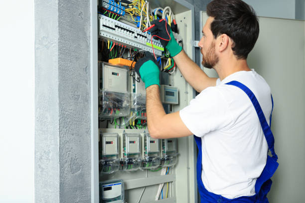 Best Commercial Electrician Services  in Endicott, NY